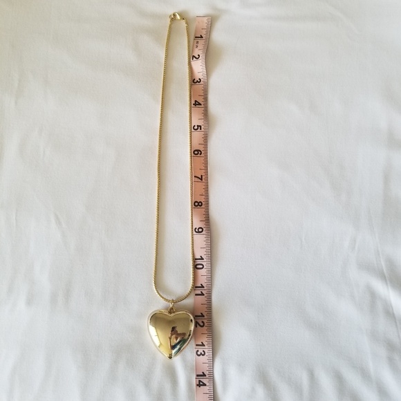 Vintage Heart Necklace - Picture 3 of 5